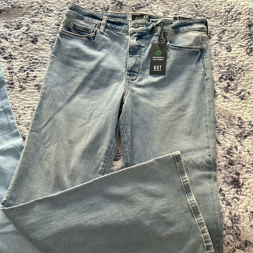 High Rise Ana Fab Ab Flare jeans